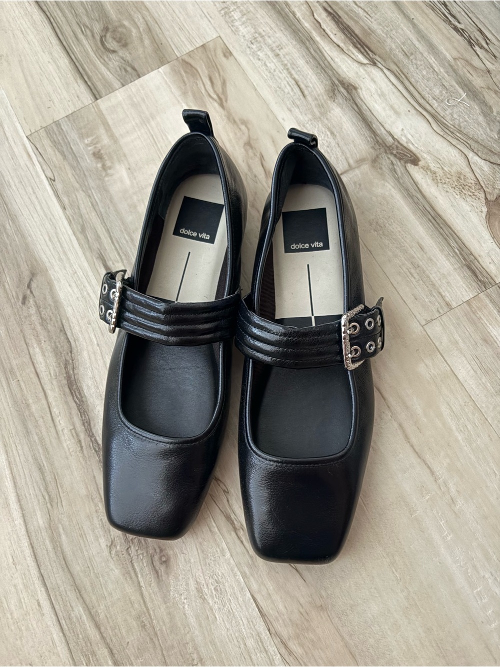 Dolce Vita Arora Buckled Mary Jane Flats – Black – Women’s size 6.5-7